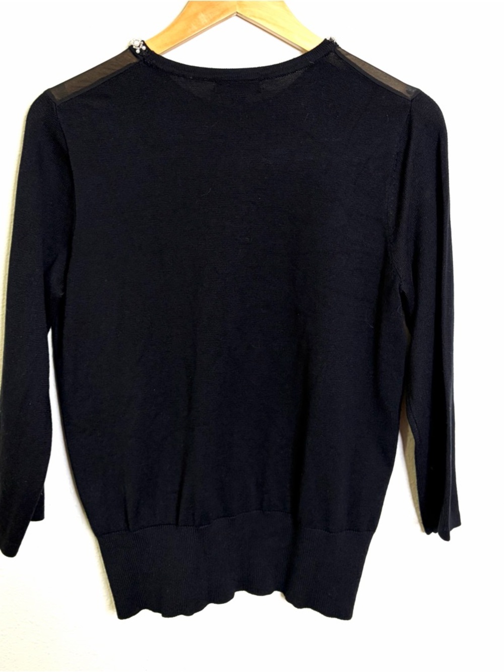 Cable & Gauge Black Sweater rhinestone Pearl Embellished Neckline Sz L top - Picture 6 of 7